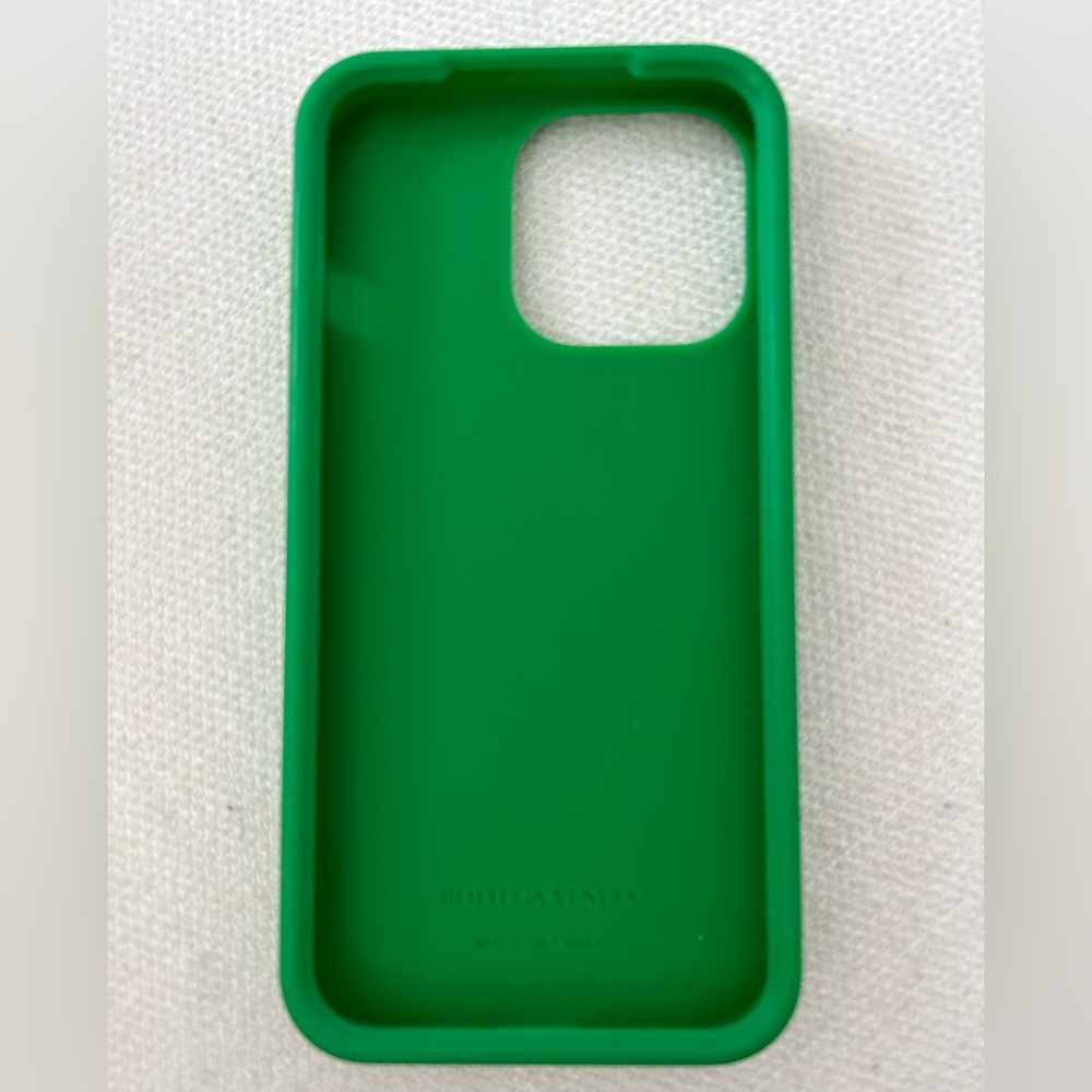 Authentic Bottega Veneta phone case iPhone 13 &pro - Picture 3 of 4